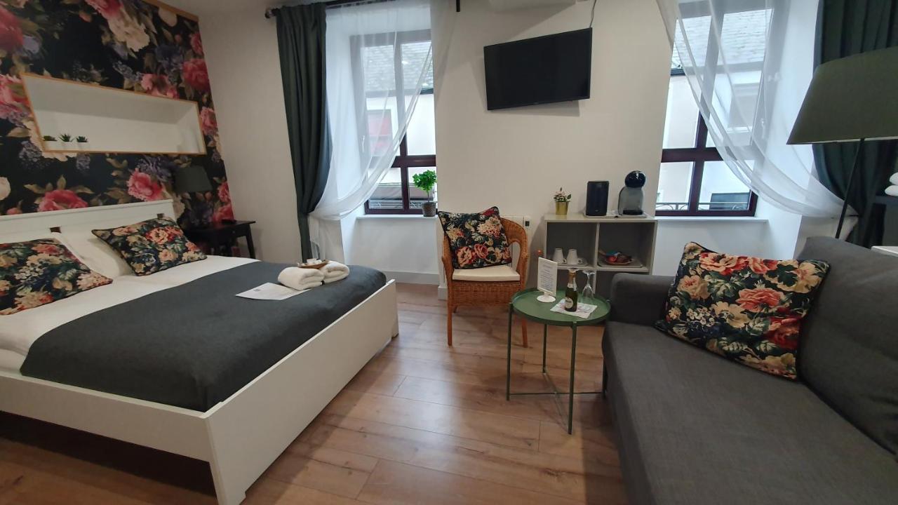 Pasta Factory Guest Rooms Голуэй Экстерьер фото