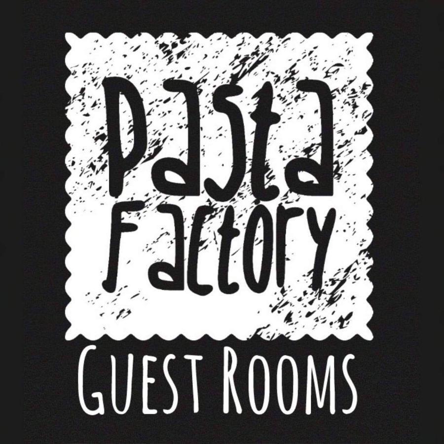 Pasta Factory Guest Rooms Голуэй Экстерьер фото
