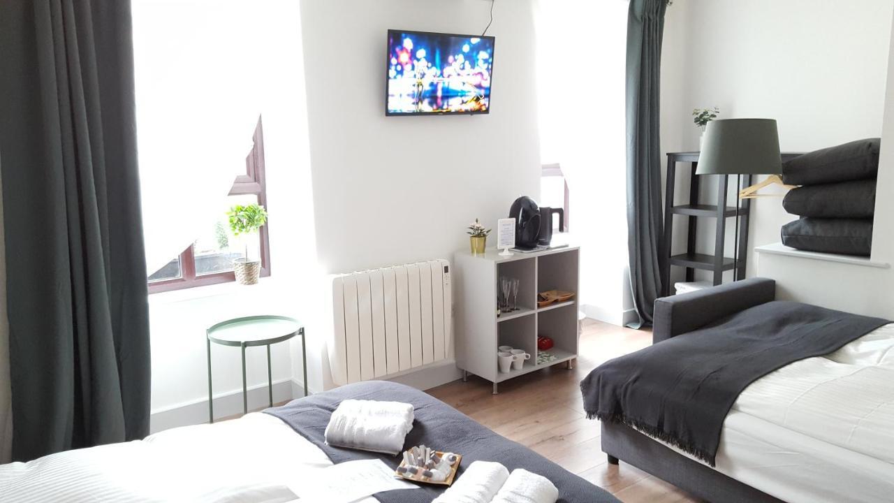 Pasta Factory Guest Rooms Голуэй Экстерьер фото
